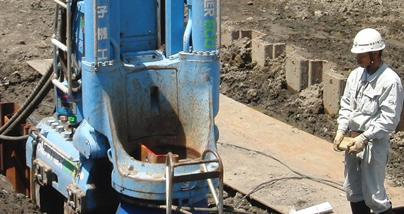 サイレントパイラー工法